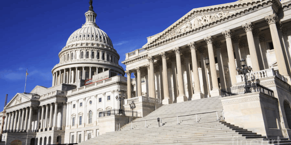 Senators Introduce Bill To Block Federal Funding For Trump Order On State AI Regulation