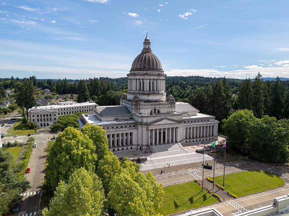 Washington State Lawmakers Advance Bill To Regulate High-Risk AI Systems