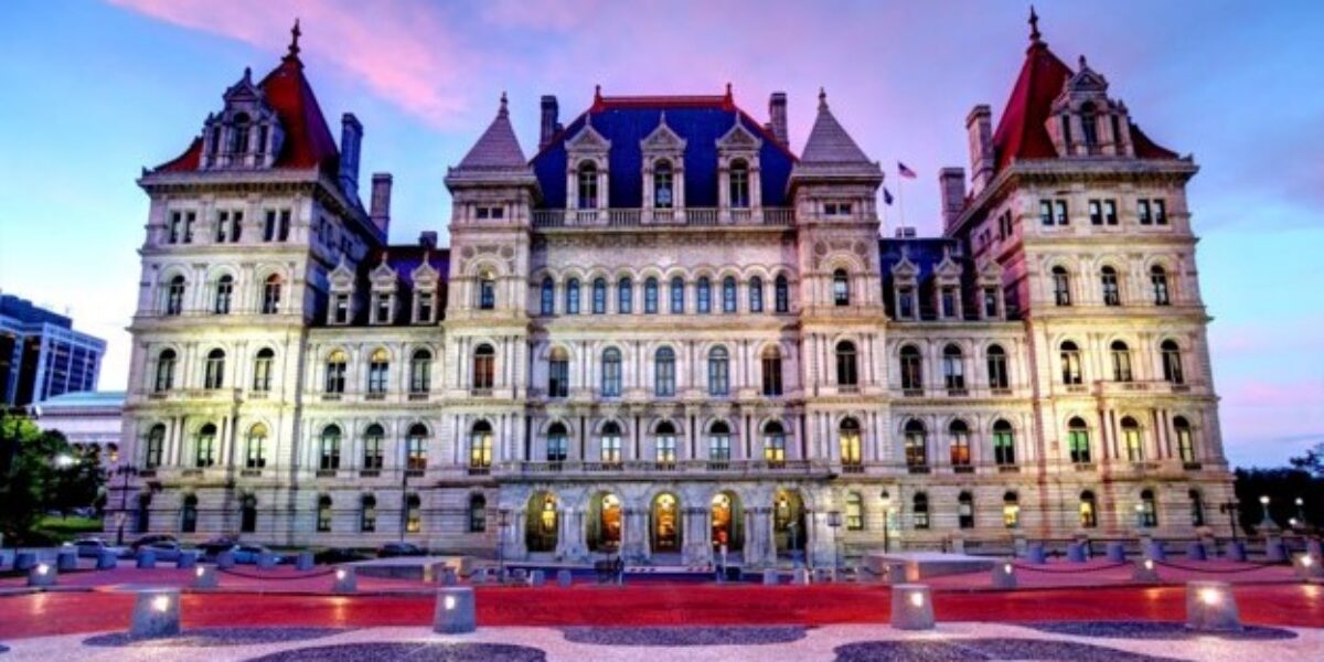 New York Lawmakers Introduce Bill To Disclose AI Use By News Outlets