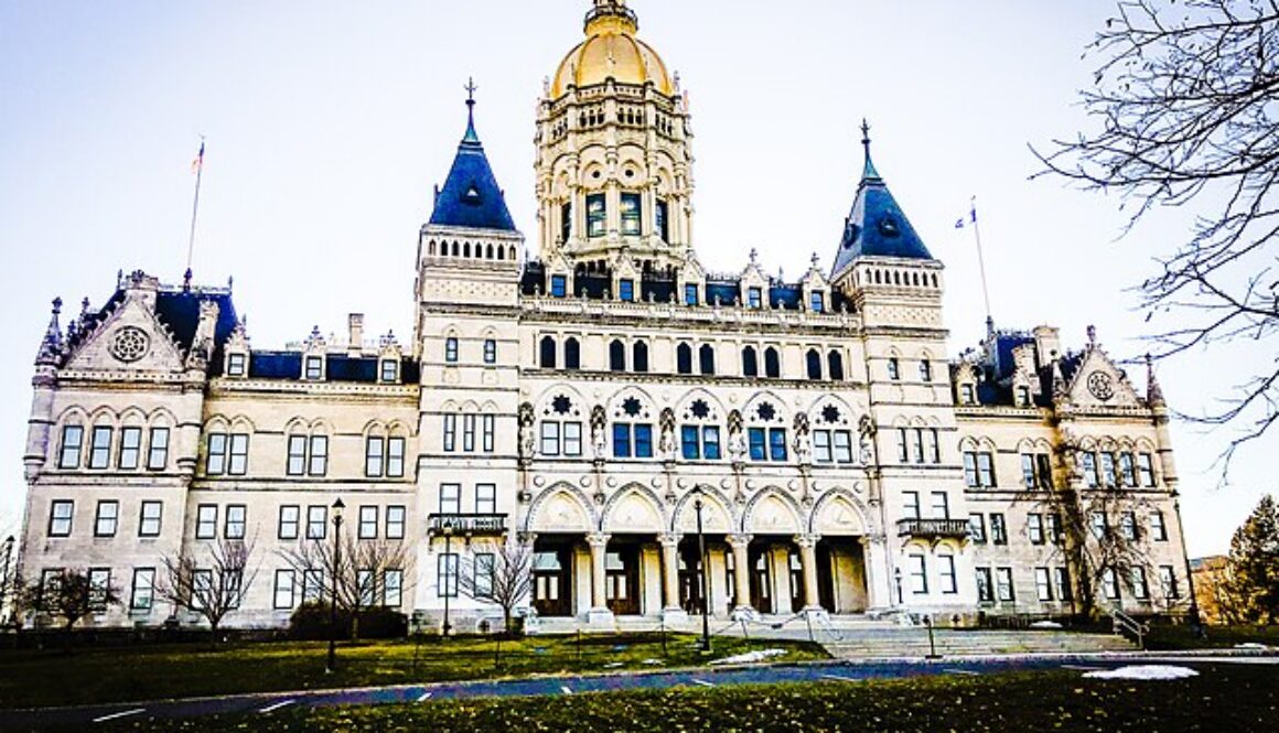 Connecticut State Capitol building where lawmakers are considering regulation of AI systems used in employment decisions