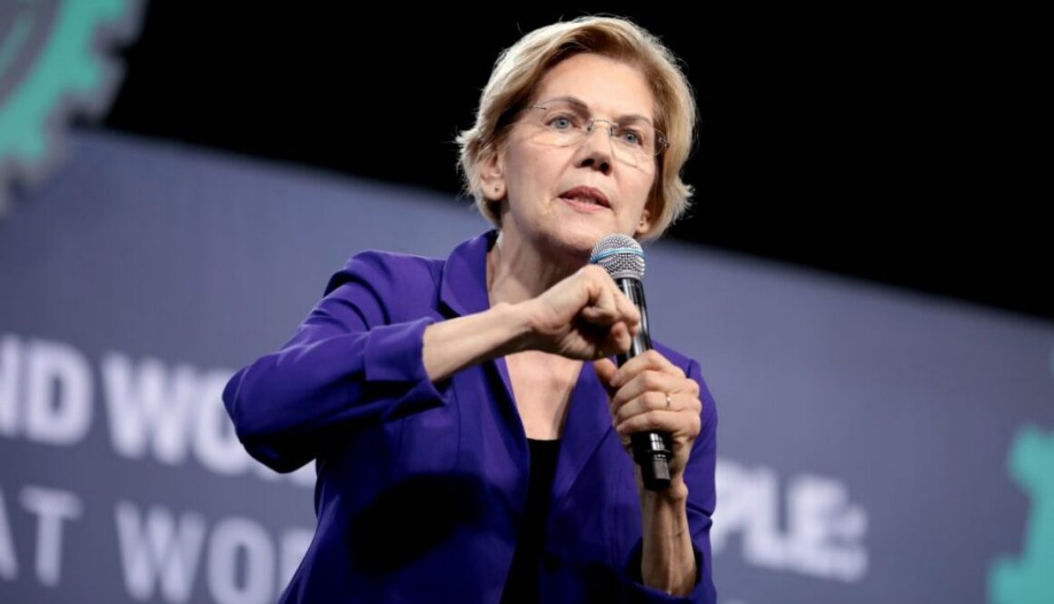 Sen. Elizabeth Warren speaks at a public event amid calls for the Pentagon to release details of its AI contracts.
